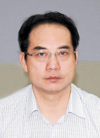 湖南临湘涉毒市长龚卫国被曝产生幻觉自己报警