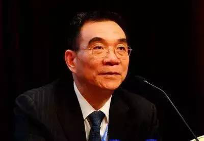 林毅夫