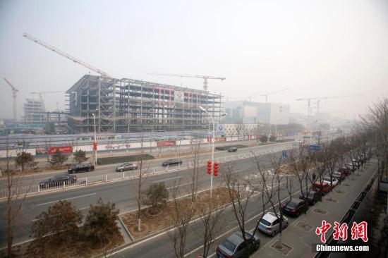 近日，北京城市副中心建设工地一派繁忙。<a target='_blank' href='http://www.chinanews.com/' _fcksavedurl='http://www.chinanews.com/'></table><p  align=