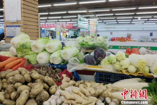 超市里的蔬菜。<a target='_blank' href='http://www.chinanews.com/' _fcksavedurl='http://www.chinanews.com/' ></table><p  align=
