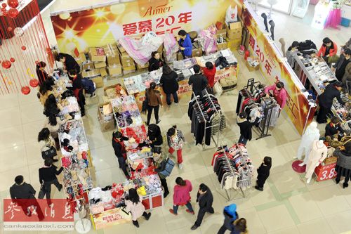 英媒称中国零售业前景严峻：商场似"鬼城"