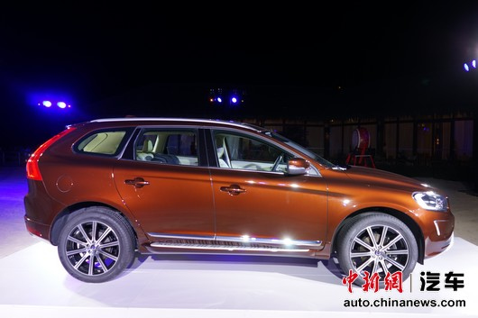 沃尔沃2015款XC60上市 售价36.69万~53.99万