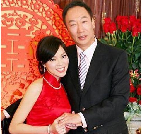 曾馨莹