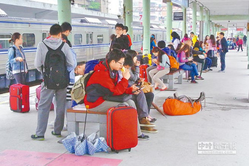 台湾铁路接连出状况启动罕见大动作整治惩处