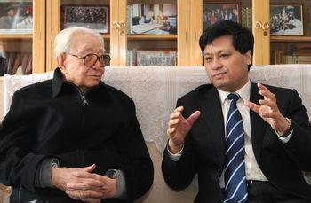 中央委员马兴瑞兼任深圳市委书记 人生18个故事(组图)